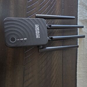 MSR Black WiFi Range Extender